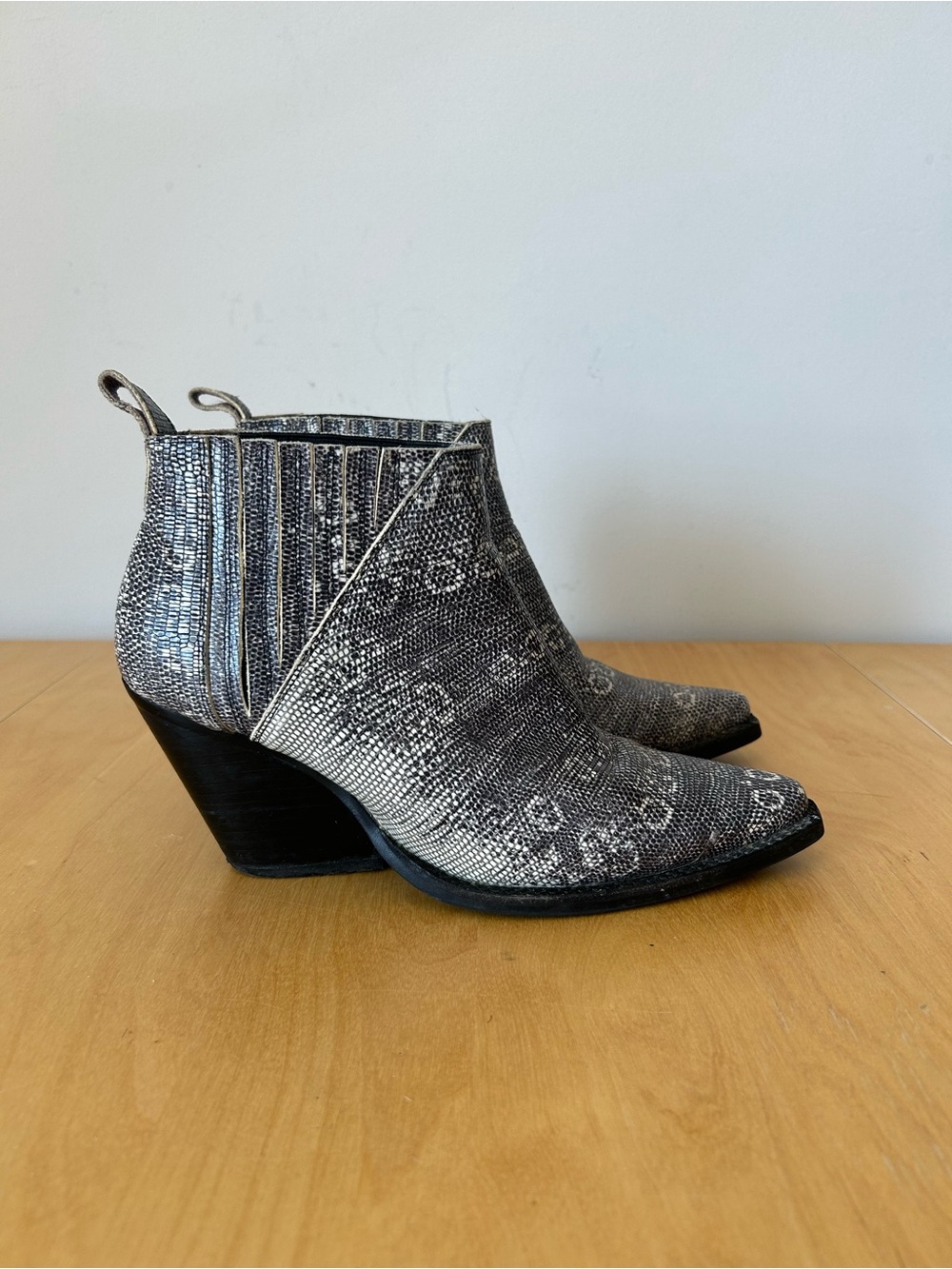 Jeffrey Campbell Black & White Western Snake Skin Ankle Booties, Sz 7.5